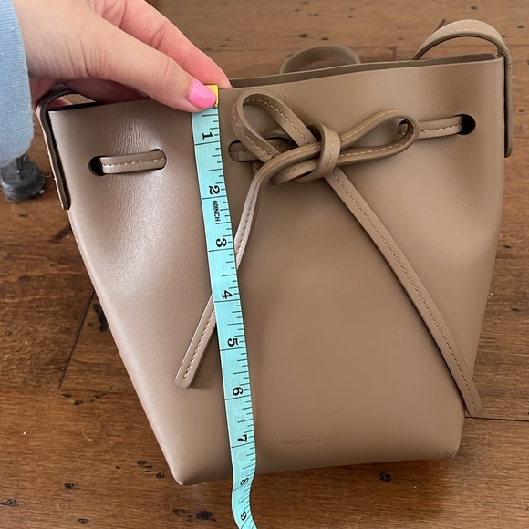 Mansur Gavriel Tan Shoulder Bag - Picture 13 of 14